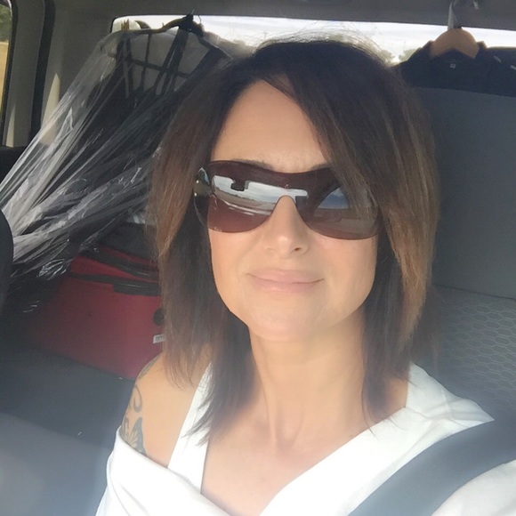 Meet your Posher, Ez - Picture 10 of 12