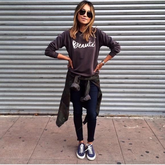 Shop SincerelyJules Sweaters - Shop SincerelyJules S Beaute sweater in grey NWT Shop SincerelyJules Sweaters - Shop SincerelyJules S Beaute sweater in grey NWT