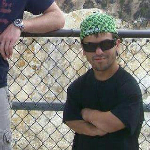 Meet your Posher, Chris