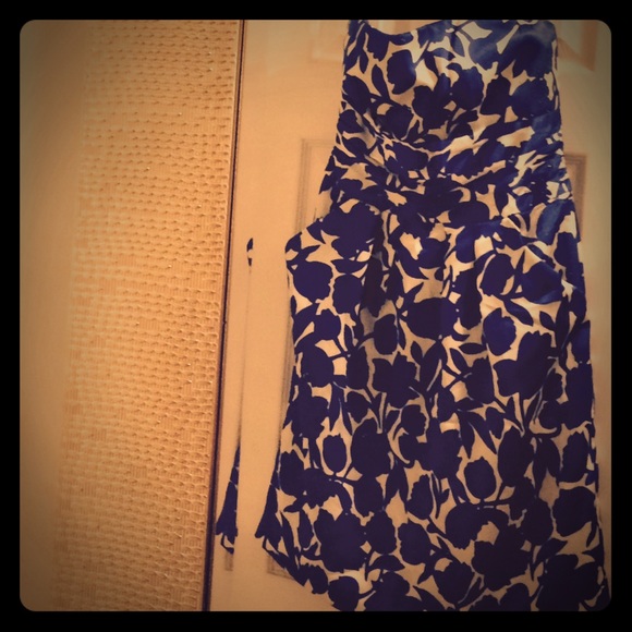 Sweetheart style Coattail Dress