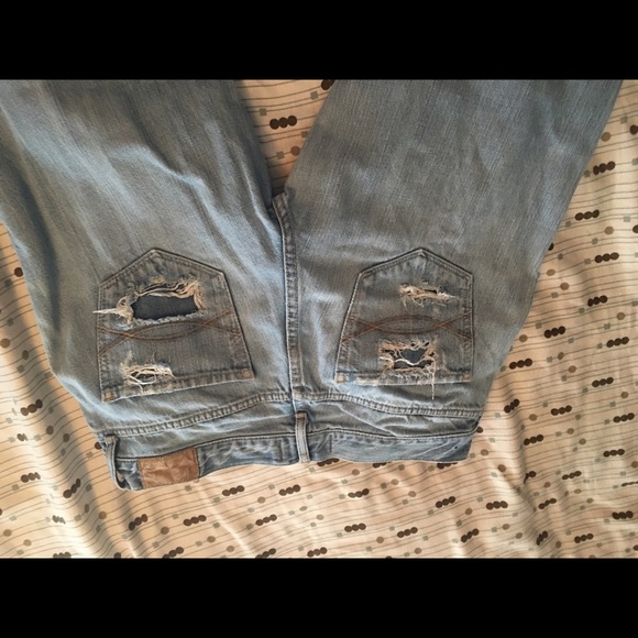 Jean - Picture 3 of 3