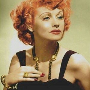 Meet your Posher, Yanine