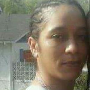 Meet your Posher, Lois