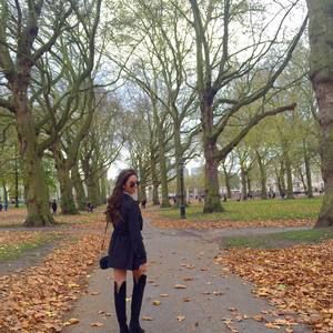 Meet your Posher, Laurel