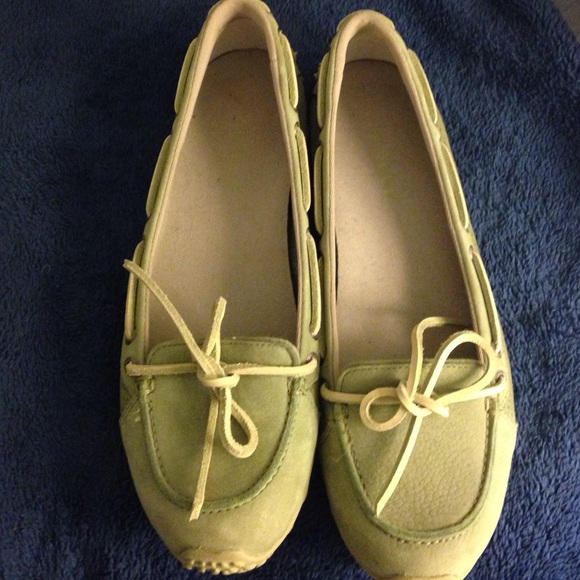 Merrell vibram soft suede loafers