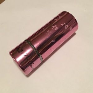 Too Faced collapsing brush