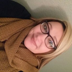 Meet your Posher, Kristi