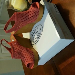 Sandles