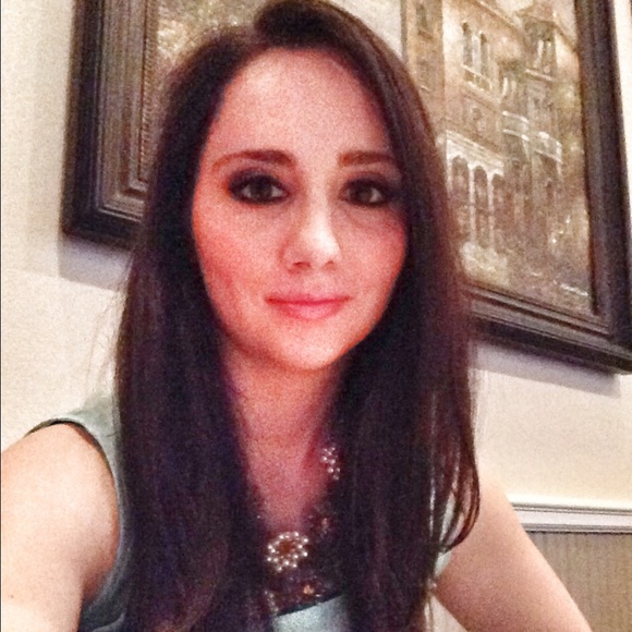 Meet your Posher, Liana - Picture 1 of 1