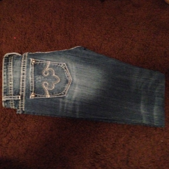 Rock revival for express jeans