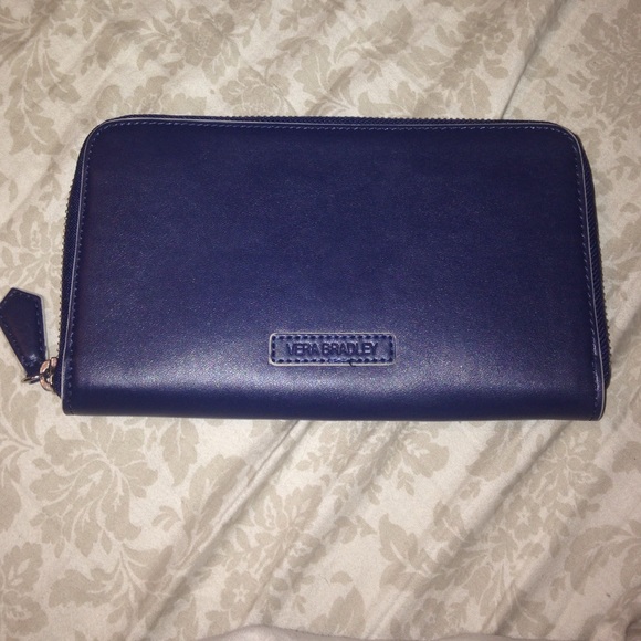 NWOT Vera Bradley zip around accordion wallet