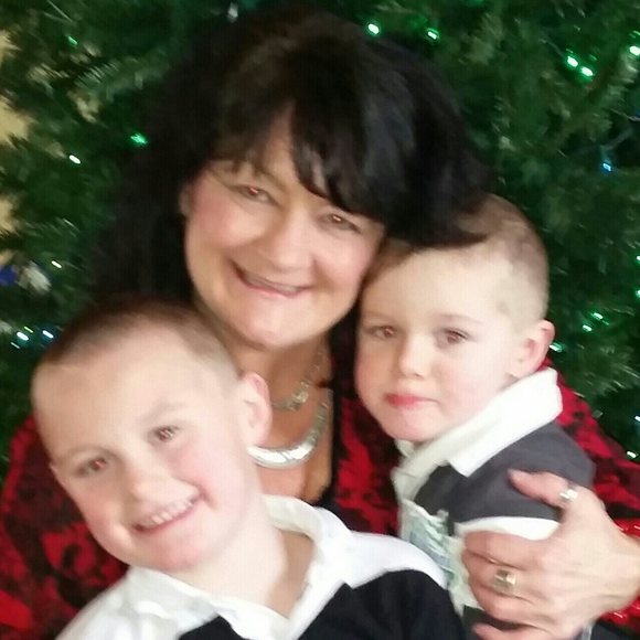 Meet your Posher, Heidi - Picture 1 of 1