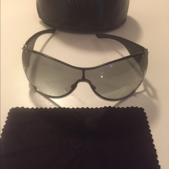 Gucci sunglasses
