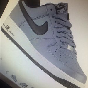 Meet your Posher, Santos