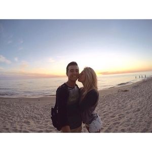 Meet your Posher, Sam