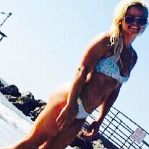 Meet your Posher, Chanel