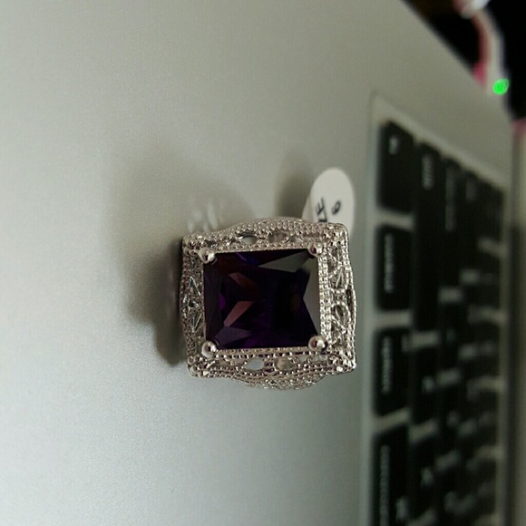.925 sterling silver stamped amethyst ring
