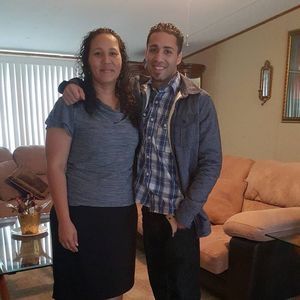 Meet your Posher, Elika