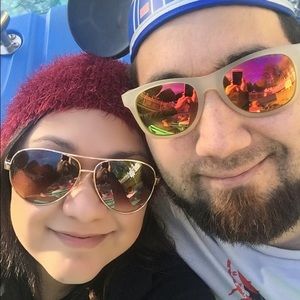 Meet your Posher, Alexis