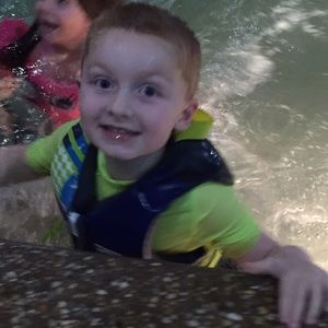 Meet your Posher, Lindsay