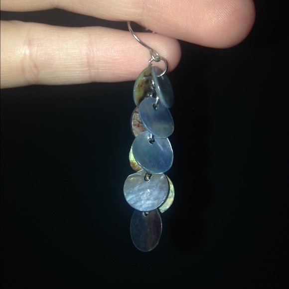 Beautiful dangling shell earrings
