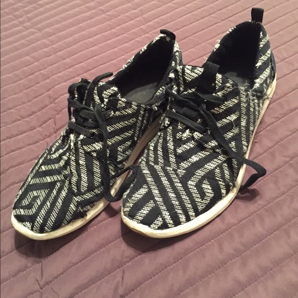 TOMS sneakers