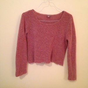 Salmon pink sweater