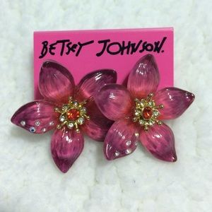 NWT Betsey Johnson extra large flower earrings
