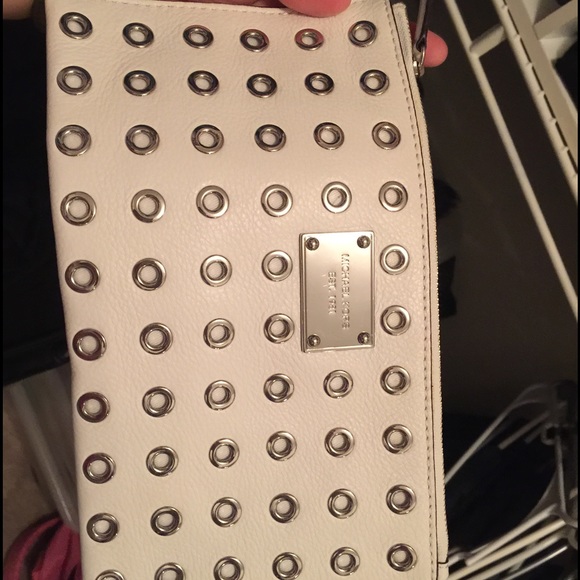 Michael Kors white large wristlet