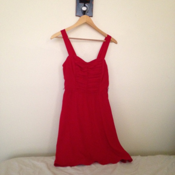 Red sweetheart dress