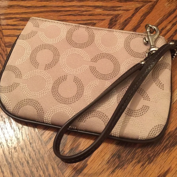 SOLD 🎉 SOLD 🎉 - Picture 2 of 3