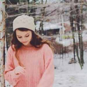Meet your Posher, Longhairshortgirl