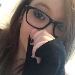 Meet your Posher, Alissa