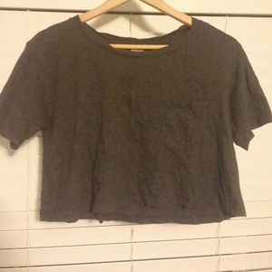 💅🏻🌙🎀Gray Flow Crop Top 🎀🌙💅🏻