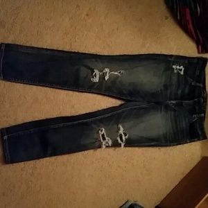 Dark/Medium destroyed wash skinny jeggings