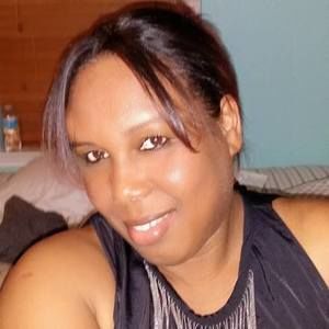 Meet your Posher, Monica