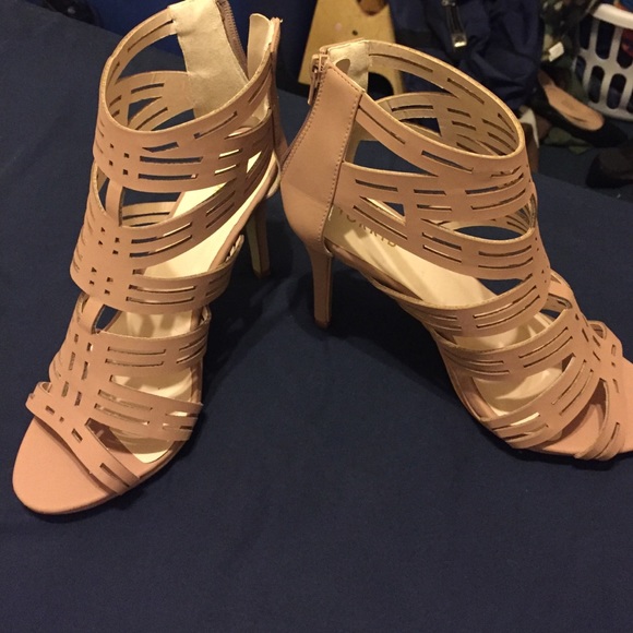 Torrid Size 9- Color Blush 4" Heels