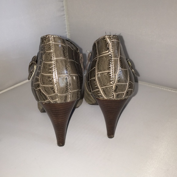 Alfani Ankle Boots Size 6 - Picture 3 of 4