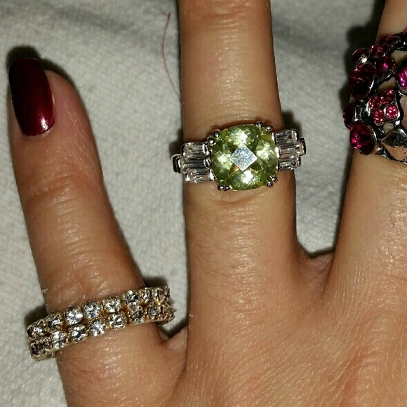 Stretchy Rings - Picture 2 of 2