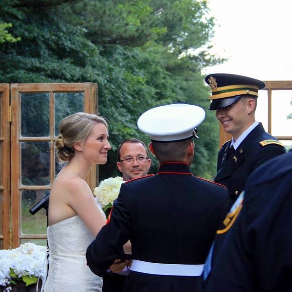 Meet your Posher, Ellena - Picture 1 of 1