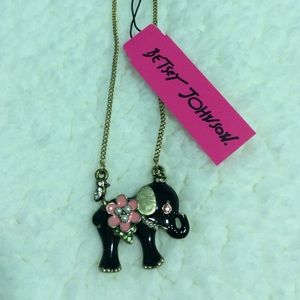 New Betsey Johnson elephant necklace