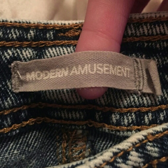 Bow Pocket HighWasied Shorts - Picture 3 of 3