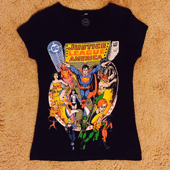 👚 DC Justice League T-shirt