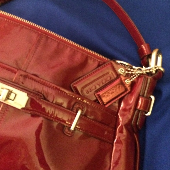 Coach purse - Picture 4 of 4
