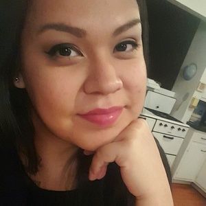 Meet your Posher, Savannah