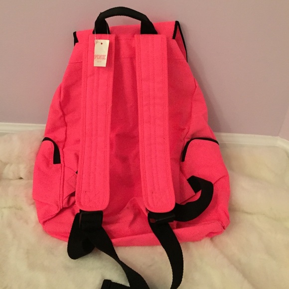 💥SOLD💥 VS Pink Backpack - Picture 2 of 4