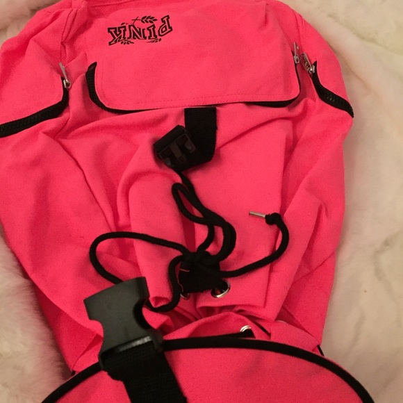 💥SOLD💥 VS Pink Backpack - Picture 3 of 4