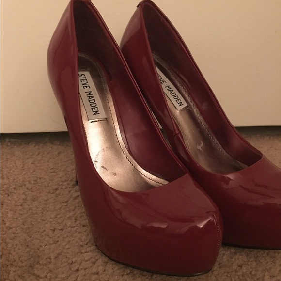 Steve Madden Shoes - Red Steve Maddens