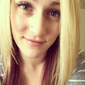 Meet your Posher, Danna