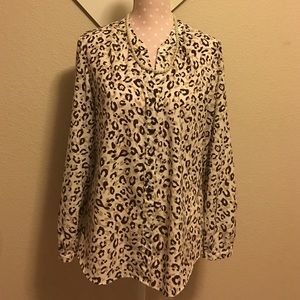 Laura Scott Cheetah Print Button Down Shirt